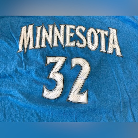 Karl Anthony Towns Minnesota Timberwolves T-Shirt - Picture 1 of 2
